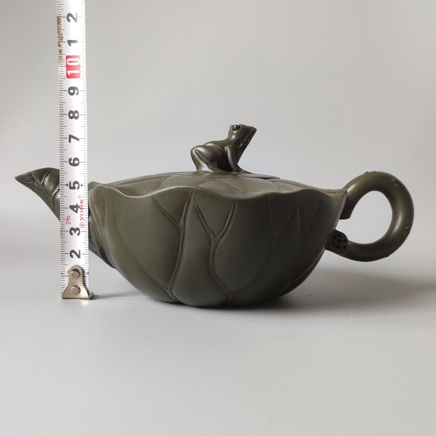 Chinese Yixing Purple Clay Teapot Tea Set Pot Zisha Ceramic Cute Decor Figurine