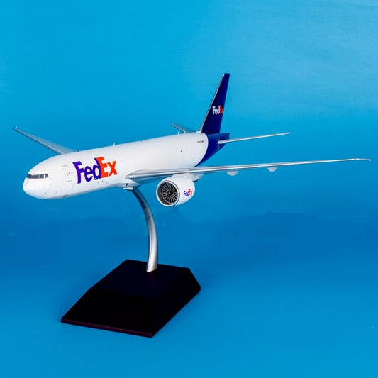1:200 Geminijets FedEx B777-200LRF N895FD Passenger Airplane Diecast Model