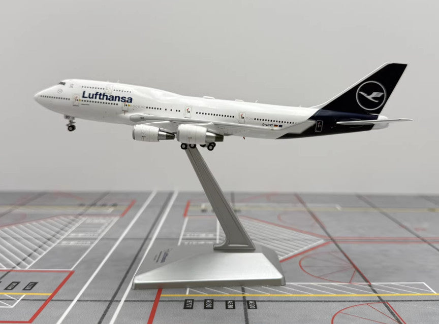 1:400 YY Wings Lufthansa BOEING 747-400 Passenger Aircraft Diecast Plane Model