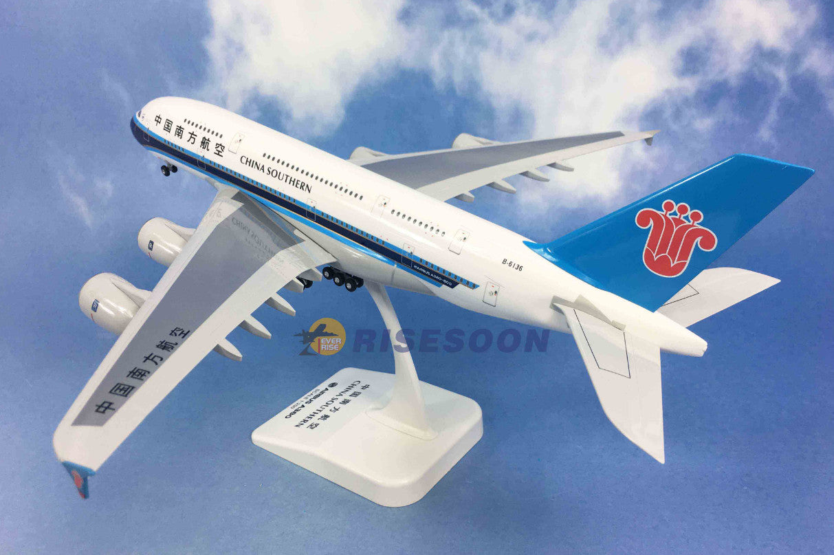 37CM 1:200 Risesoon China Southern AIRBUS A380 Aircraft ABS Plastic Plane Model
