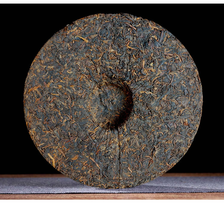Menghai Heaven Earth Royal Big Tree Lao Ban Zhang Pu-erh Tea Cake 2006 357g Ripe