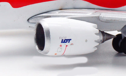 JC Wings LOT POLISH AIRLINES for Boeing B737-8max SP-LVD 1/400 Aircraft Model