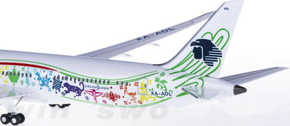 1:200 32CM Hogan AEROMEXICO BOEING 787-9 Passenger Airplane ABS Plastic Model