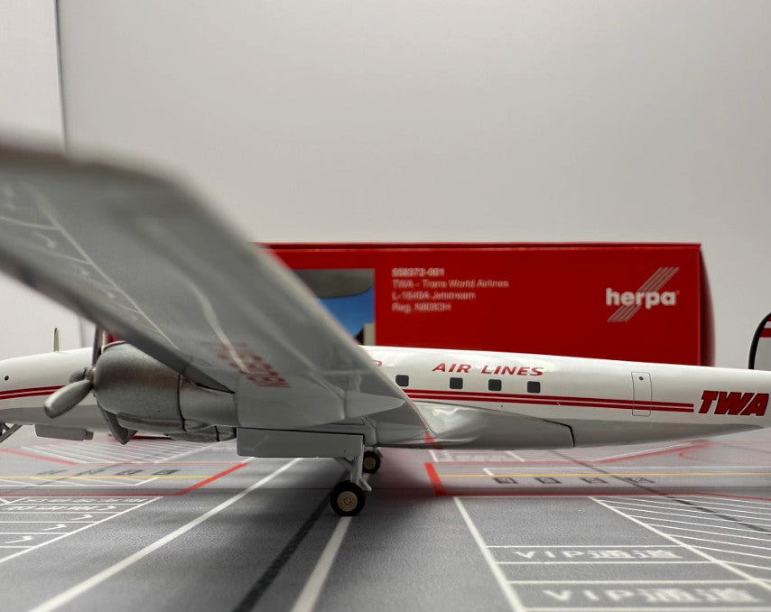 1:200 Herpa TWA Lockheed L-1649A Passenger Airplane Diecast Aircraft Plane Model