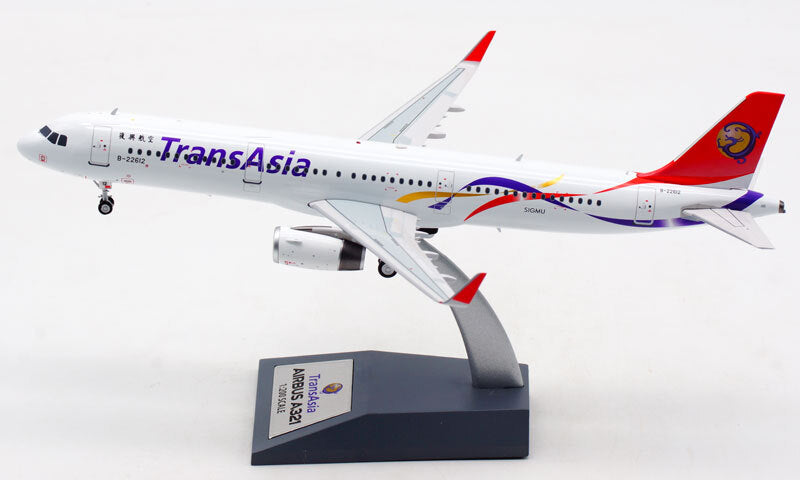 1:200 ALB TransAsia AIRBUS A321 Passenger Airplane Diecast Aircraft Plane Model