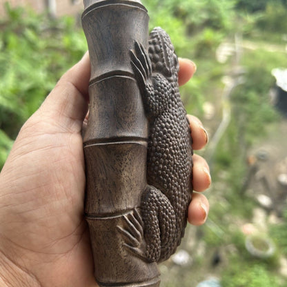 Agarwood Lizard Bamboo Joint Hand Piece 15cm Wenwan Keychain Pendant