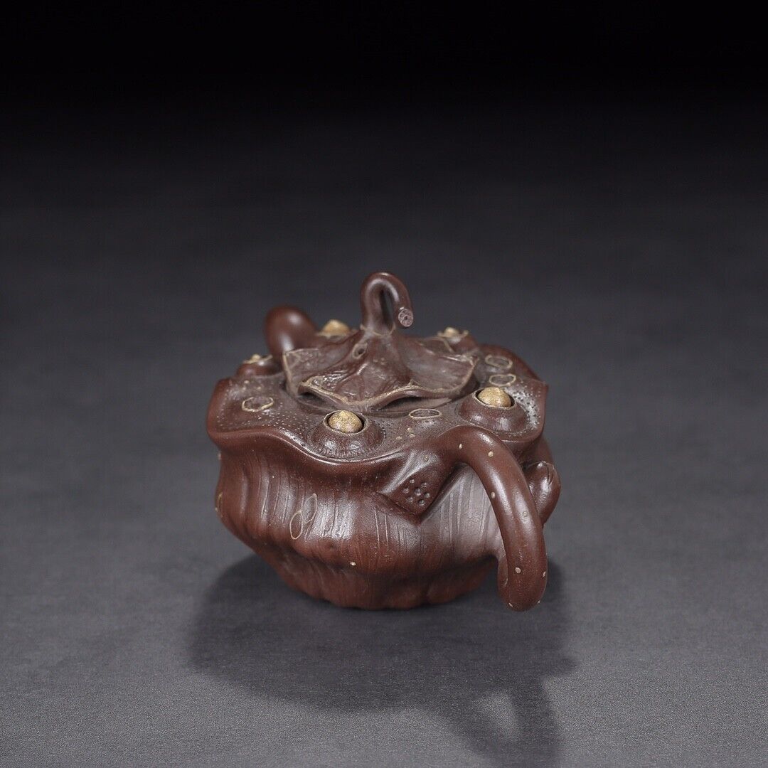 Chinese Yixing Zisha Clay Handmade Exquisite Teapot（莲子 底款：蒋蓉）