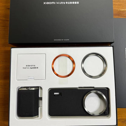 Xiaomi 14 Ultra Photo Kit - Case, 67mm Lens Adapter & Handle