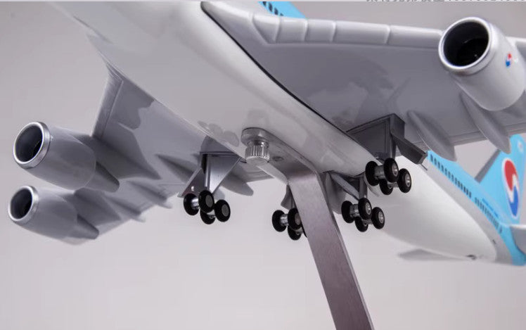 47CM 1:150 KOREAN AIR BOEING 747-400 Airplane Landing gears Resin Plane Model