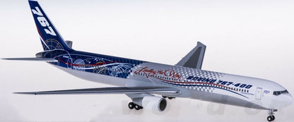 1:200 31CM Hogan BOEING 767-400 Passenger Airplane ABS Plastic Aircraft Model