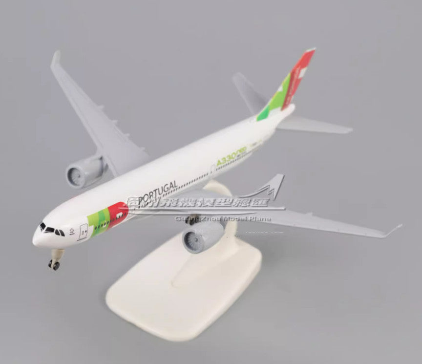 20CM TAP PORTUGAL AIRBUS A330 Passenger Plane Airplane Diecast Aircraft Model