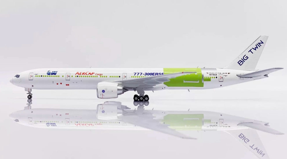 1:200 37CM JC Wings Kalitta Air BOEING 777-300ER Airplane Diecast Aircraft Model