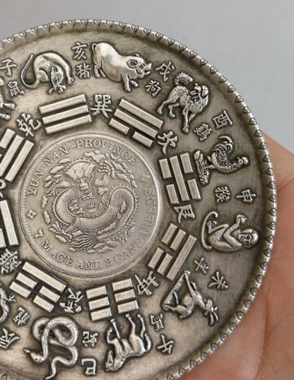 Chinese Tibetan Silver Zodiac Animal Statue Plate Collection of Ornaments