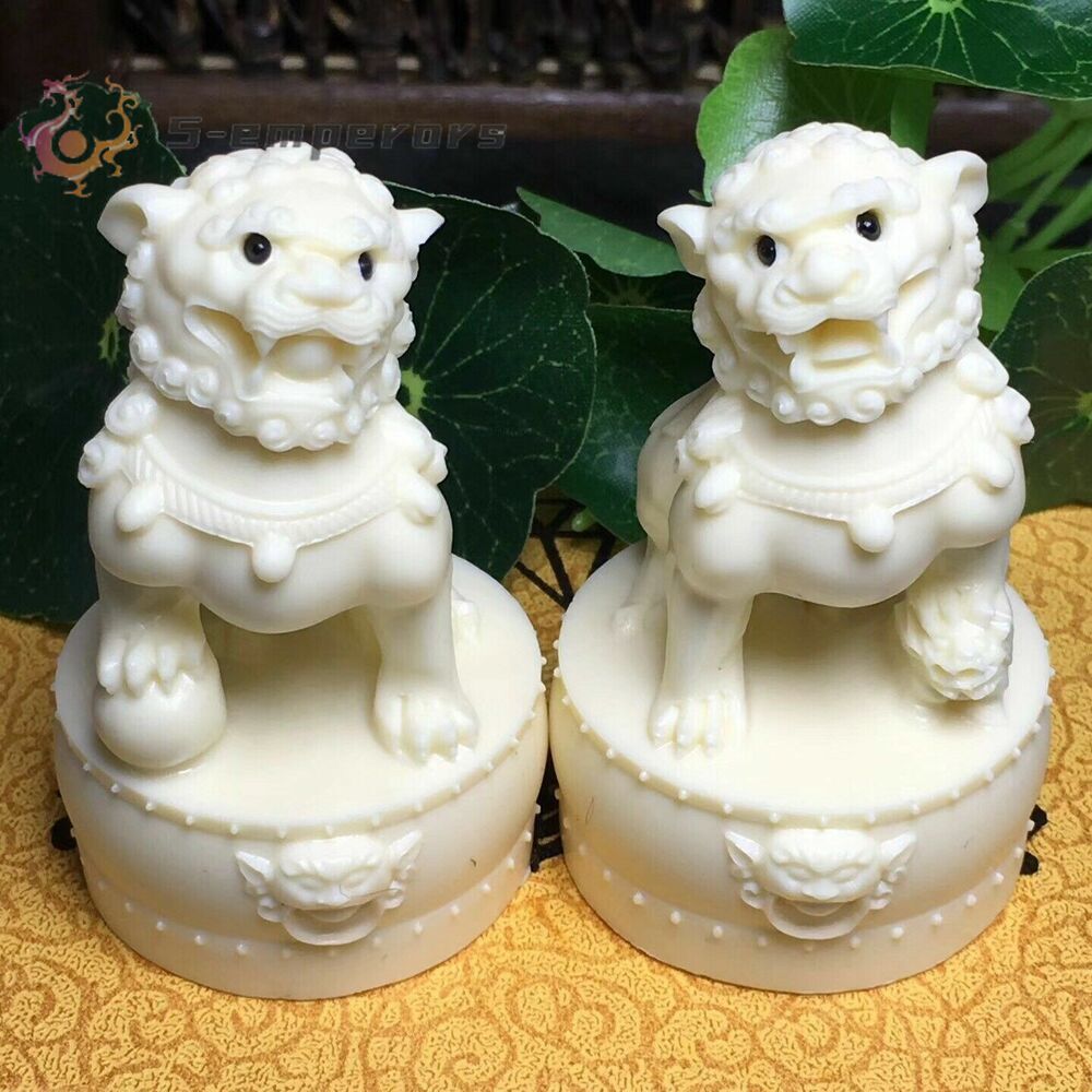 Pair Tagua Nut Chinese Guardian Lions Statue Evil Guard Door Fu Foo Dog Collect
