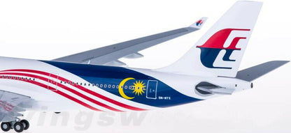 1:200 30CM JC WINGS Malaysia Airlines A330-200 Passenger Airplane Diecast Model