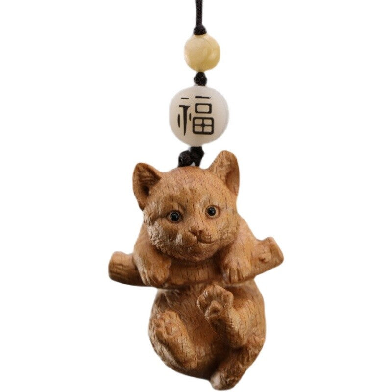 2-Inch hand-carved beech wood mesh - cute kitten -