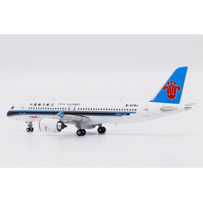 1:400 JC Wings China Southern Comac C919 Passenger Airplane Diecast Plane Model