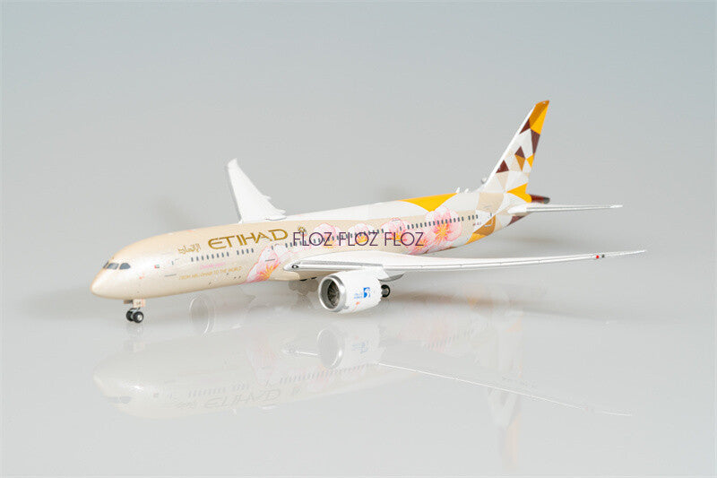 for Phoenix for Etihad Airways for Boeing B787-9 A6-BLK LTD 1:400 Aircraft Model