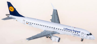 1:200 JC Wings Lufthansa Embraer ERJ-190LR Passenger Diecast Airplane Model