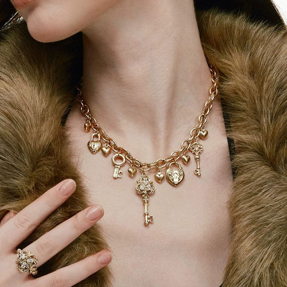 Vintage Gold Key Pendant Layered Chain Necklace