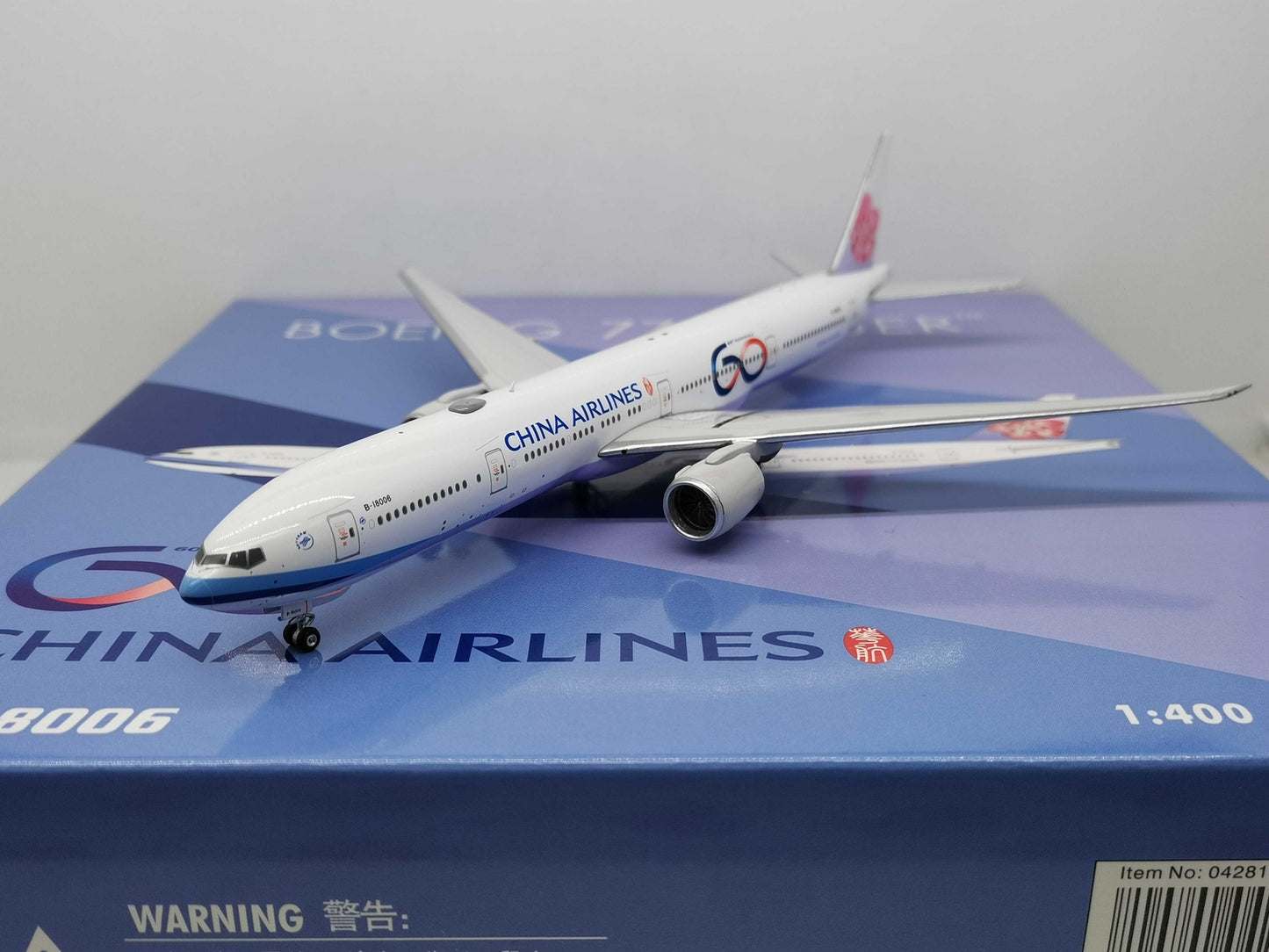 1:400 Phoenix CHINA AIRLINES B777-300ER Airplane Diecast Aircraft Plane Model