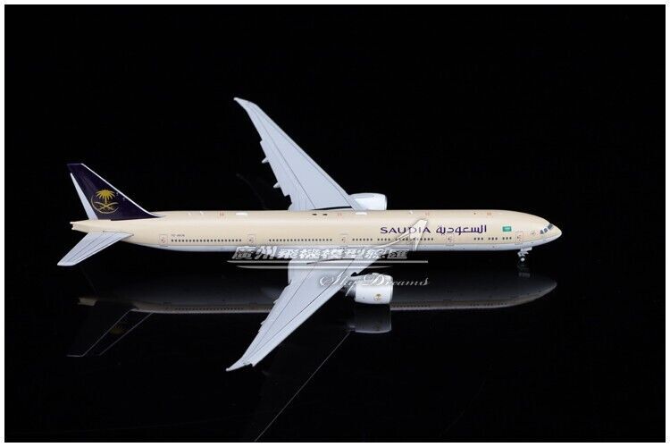 1:400 JC Wings Saudi BOEING 777-300ER Passenger Airplane Flap Down Diecast Model