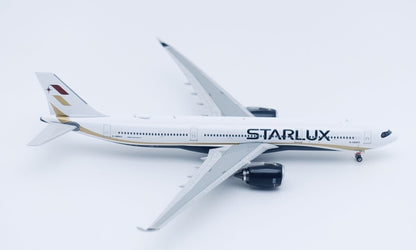 1:400 Phoenix Starlux Airlines A330-900neo Airplane Diecast Aircraft Model