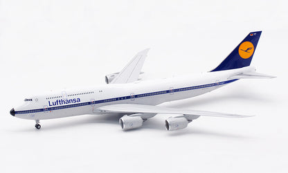 1:200 SQ Wings Lufthansa Boeing 747-8 D-ABYT Passenger Airplane Diecast Model