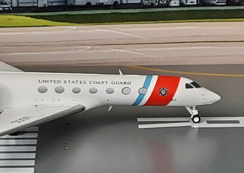 GeminiJets United States Coast Guard G550 02 1:200 DIECAST plane Pre-builded