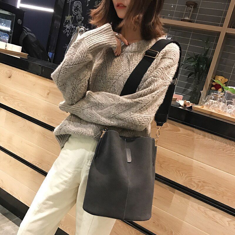 Luxury Handbag Bucket Bag Leather Shoulder Purse Large Wide Strap Crossbody Bags