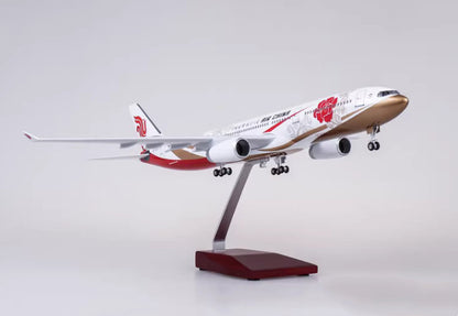 47CM 1:135 AIR CHINA AIRBUS A330 Passenger Airplane Landing Gears Resin Model