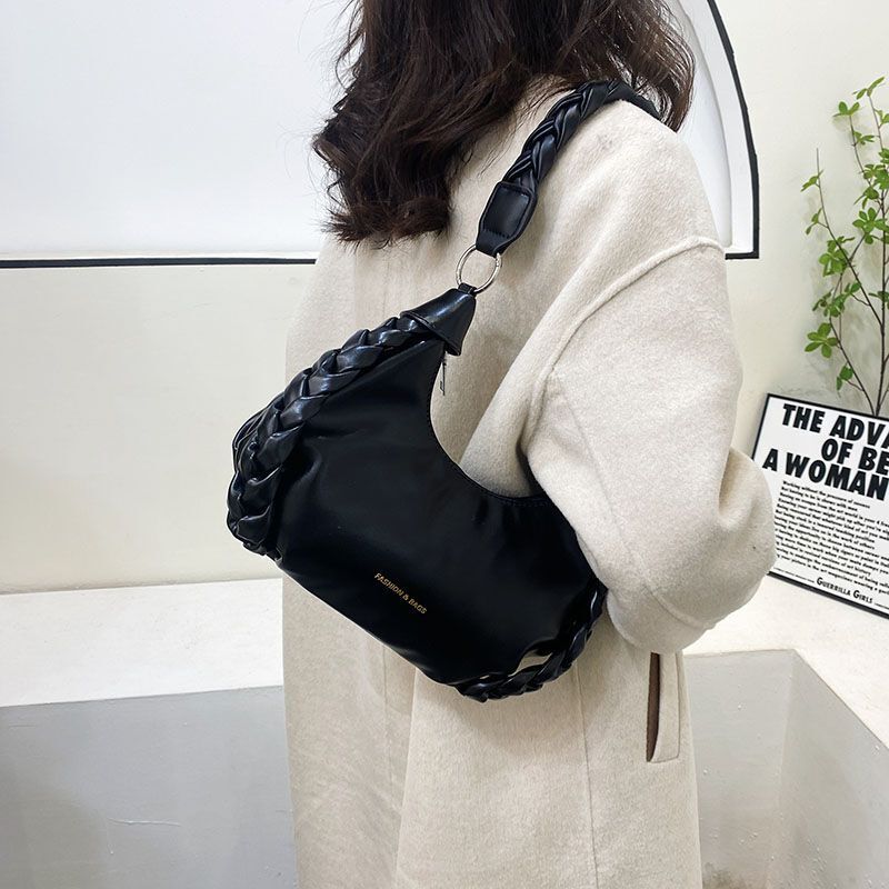 Retro Shoulder Bag Leather Handbags Crossbody Bags Armpit Purse 27*7*13 CM 1PC