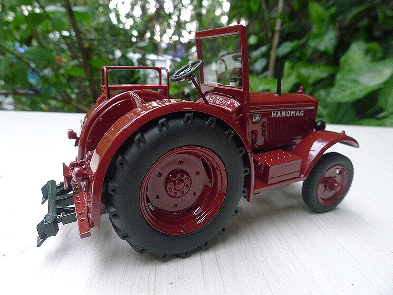 1:32 SCHUCO Hanomag R 40 Tractor Construction Farm Machine Equipment Resin Model