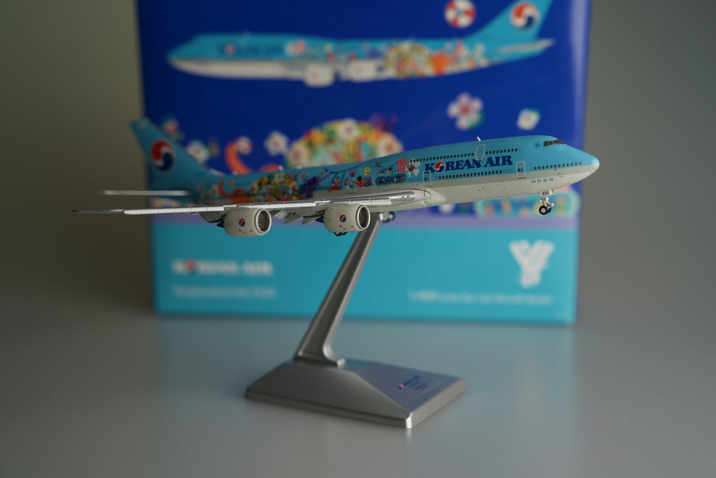 1:400 YY Wings KOREAN AIR BOEING 747-8 Aircraft Diecast Plane Airplane Model