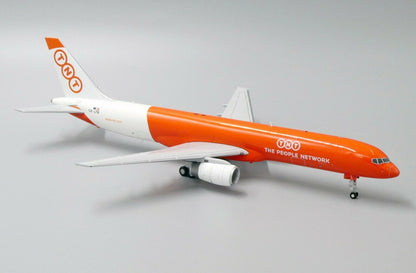 1:200 JC Wings TNT BOEING B757-200 PF Passenger Airplane Diecast Aircraft Model