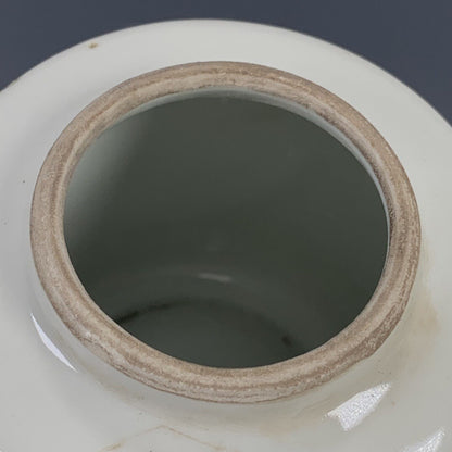 Chinese Antique Pastel Porcelain Flower Bird Lid Pot Tea Pot Jar