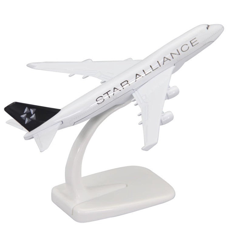 16cm Star Alliance Boeing 747-400 Passenger Aeroplane Diecast Aircraft Model
