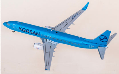 1:400 Phoenix Korean Air Boeing 737-900 Airplane Diecast Aircraft Plane Model