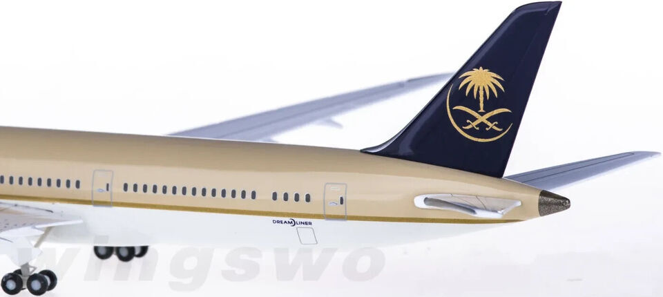 1:400 Hogan SAUDIA DREAM LINER BOEING 787-9 Passenger Airplane Diecast Model