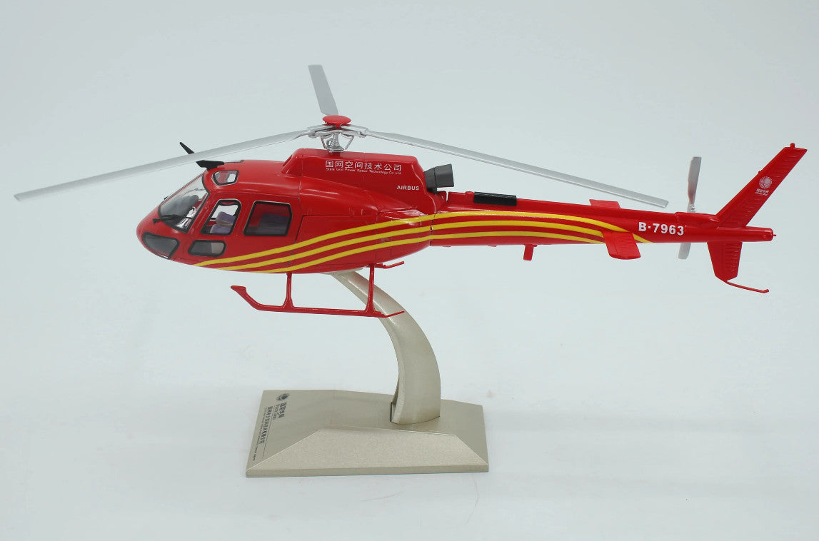 1:32 42CM State Grid H125 Squirrel Helicopter Aeroplane Diecast Aircraft Model