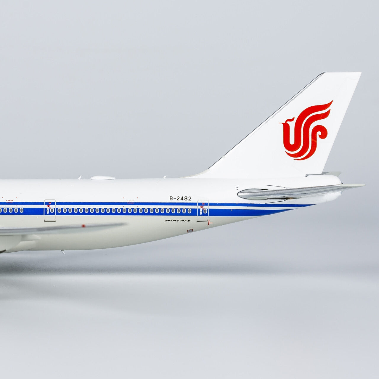 1:400 NG Model AIR CHINA BOEING 747-8i Passenger Airplane Diecast Aircraft Model