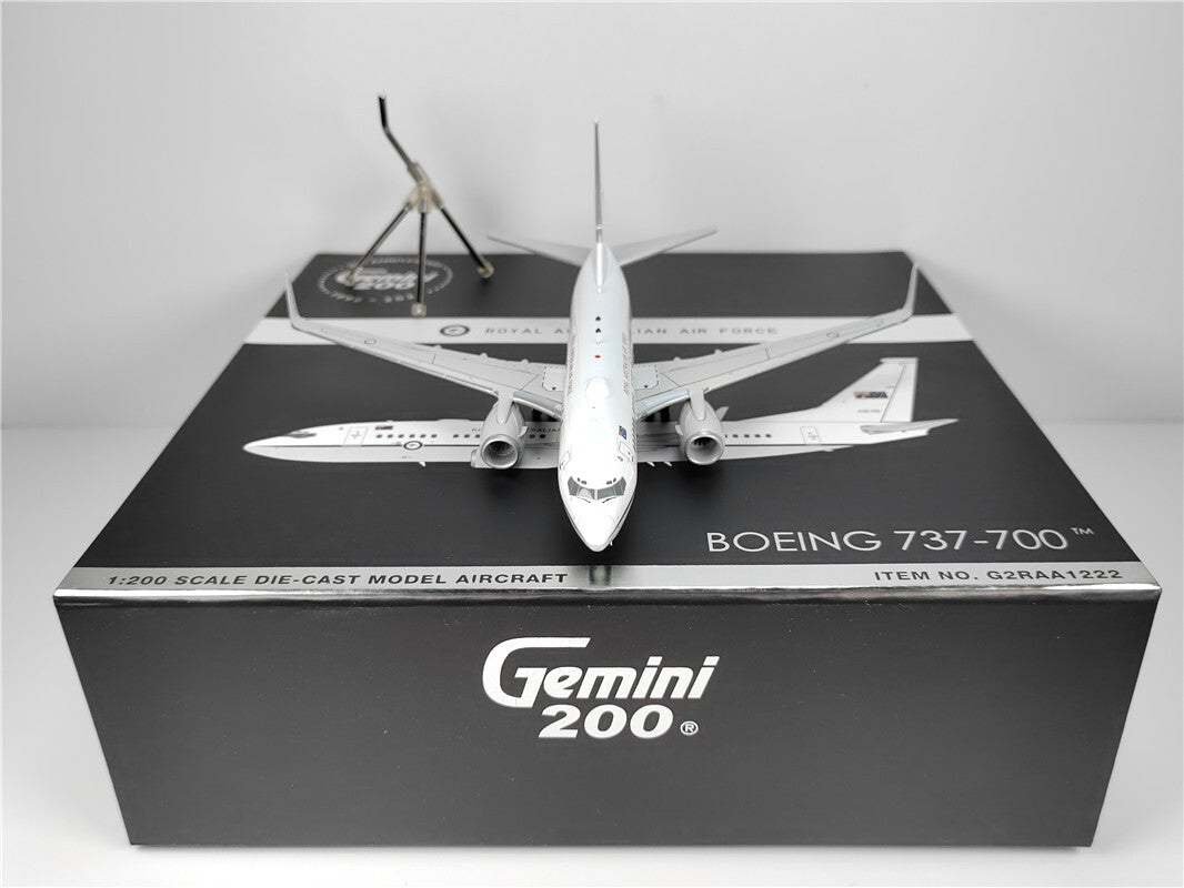 1:200 Geminijets ROYAL AUSTRALIAN AIR FORCE B737-700 Airplane Diecast Model