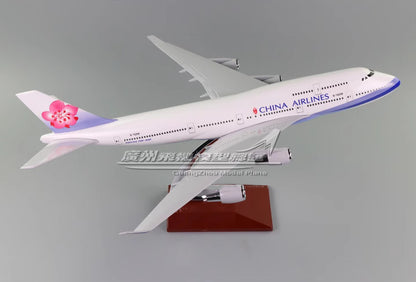 47CM 1:150 CHINA AIRLINES BOEING 747-400 B-18208 Passenger Airplane Resin Model