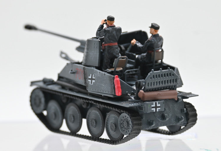 1/72 German Weasel 3 Ⅲ Self-Propelled Anti-Tank Gun +2pcs Soldier Finished Model