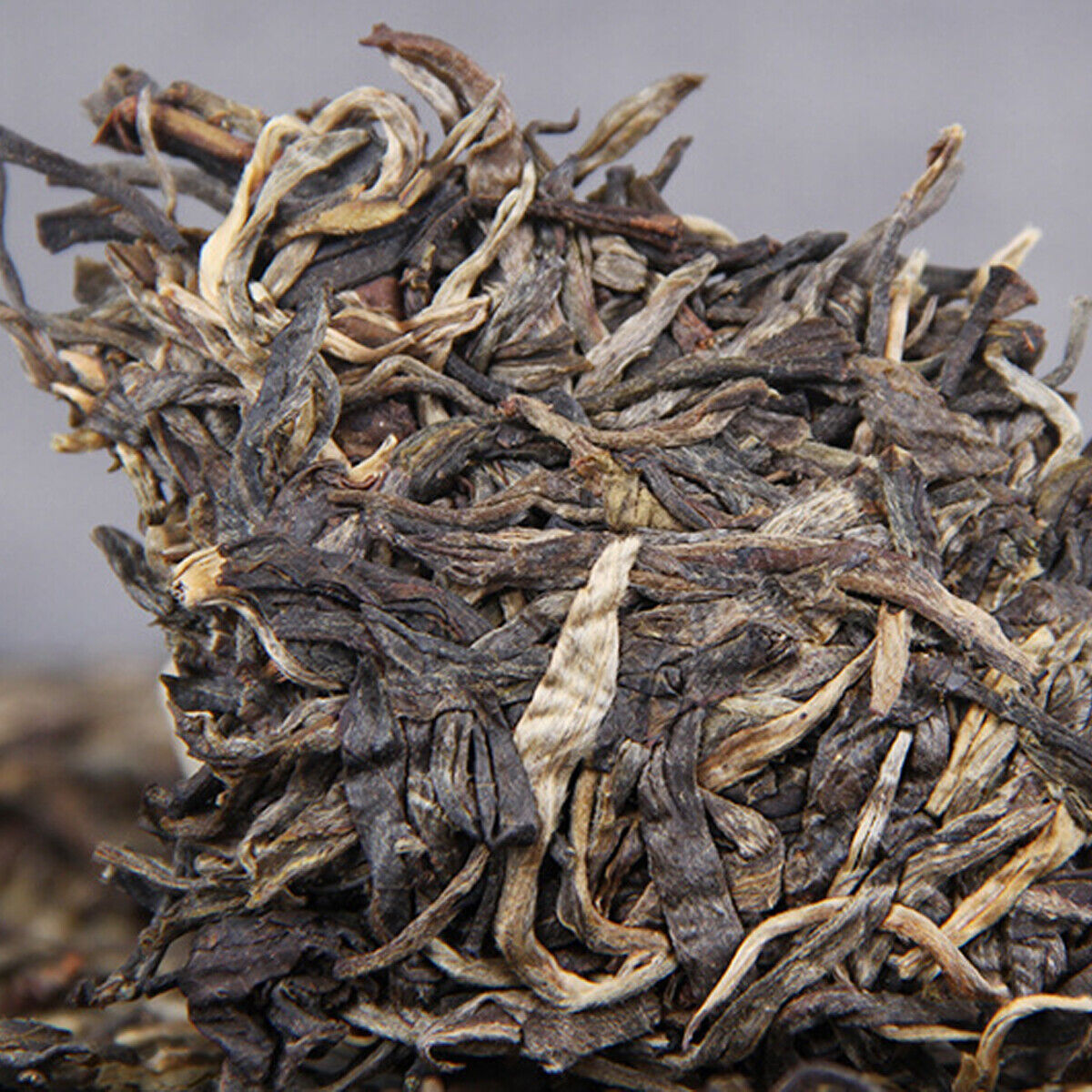 Eearly Spring cha Pu erh Tea Cake Yunnan Bingdao Tree Green Tea Health Food 357g