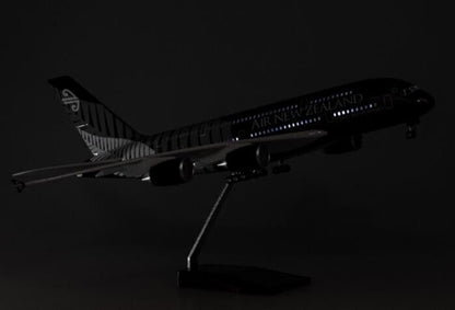 46CM AIR NEW ZEALAND AIRBUS A380 Airplane Led Sound-controlled Light Resin Model