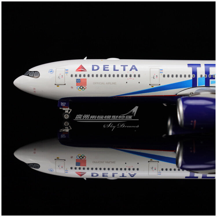 1:400 Phoenix Delta Air Lines AIRBUS A330-900neo Passenger Plane Diecast Model