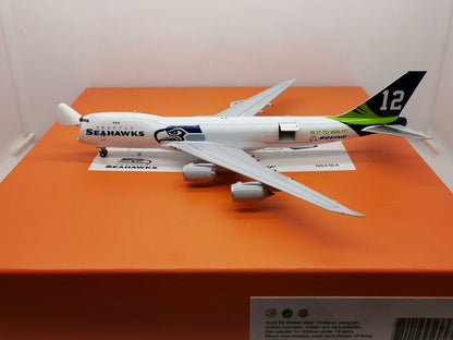 1:400 JC Wings SEAHAWKS BOEING B747-8F Passenger Airplane Diecast Aircraft Model