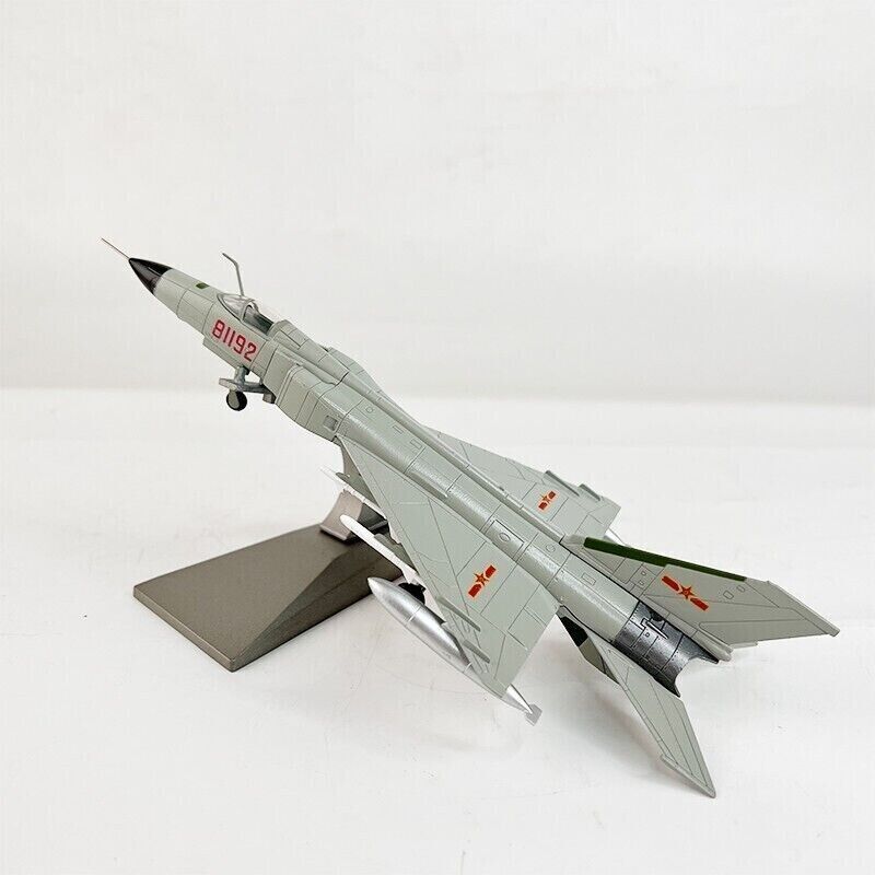 1:100 23CM J-8 Fighter Airplane Diecast Military Aircraft Plane Model