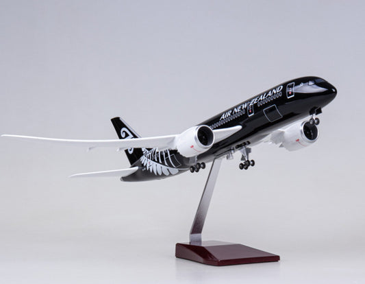 1:130 43CM AIR NEW ZEALAND BOEING 787 Airplane Landing Gear Resin Aircraft Model